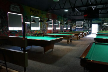 pool hall in Los Angeles